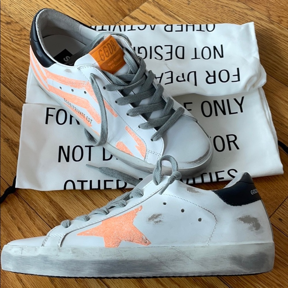 Golden Goose SuperStar Low Top Sneaker 35 $560